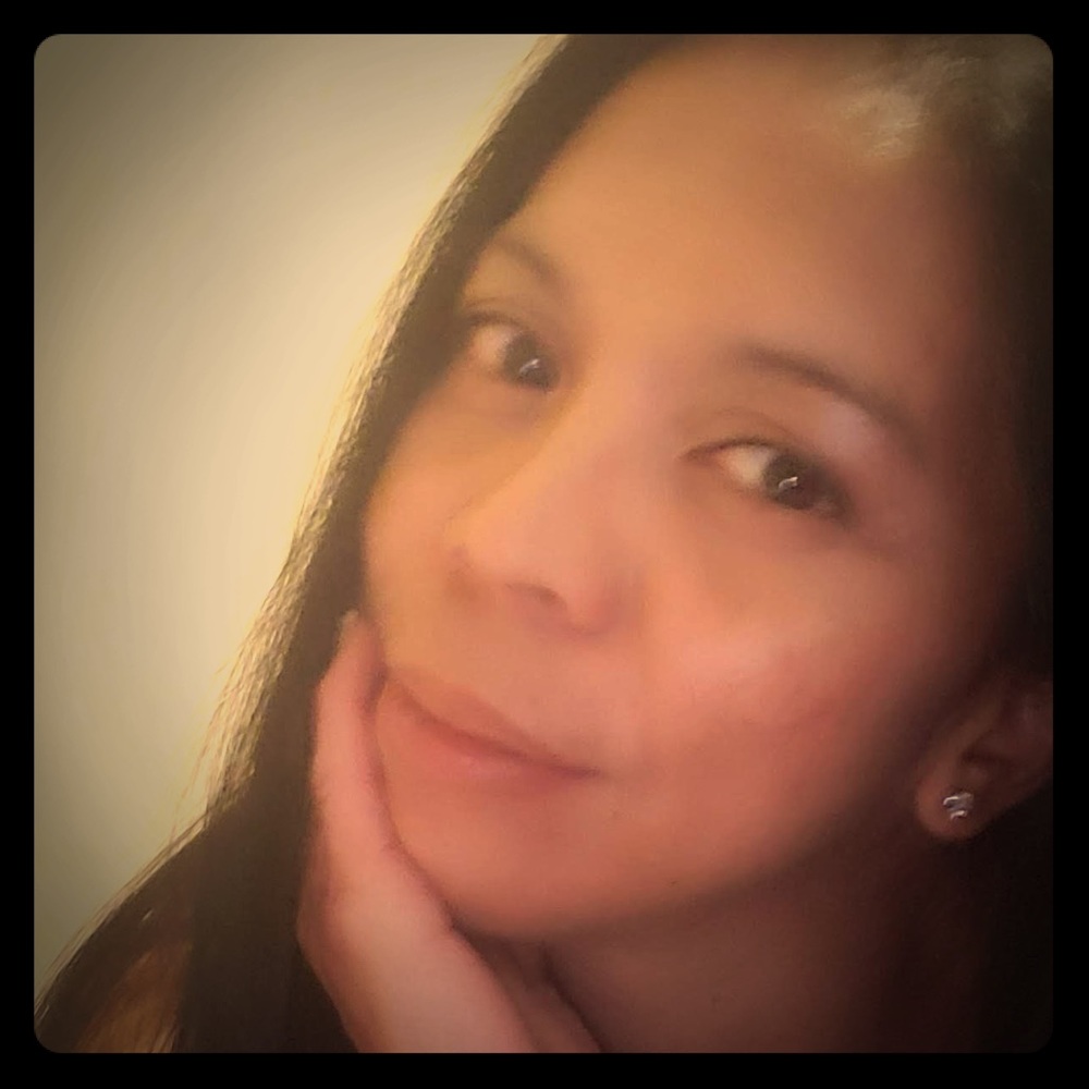 Meet your Posher, Cherrie